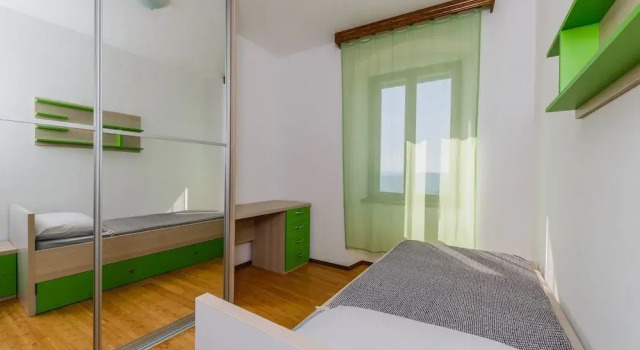 Radun Porat, Rezerwuj Hotel Hotele w Split-Dalmatia County z parkingiem, Parking
