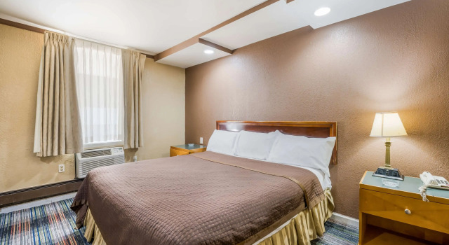 Двухместный номер Knights Inn Trevose