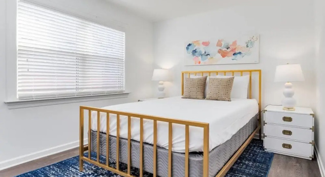 9 BRs Comprised of 2 Suites by Domio