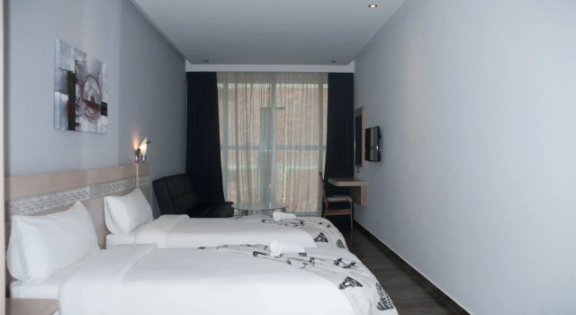Hotel A44, Rezerwuj Hotel Hotele w Tanger-Tetouan z parkingiem, Parking