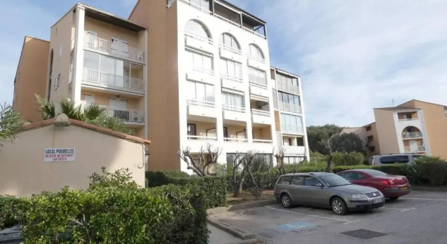 Appartement Six-Fours-les-Plages, 2 pièces, 4 personnes - FR-1-316-268