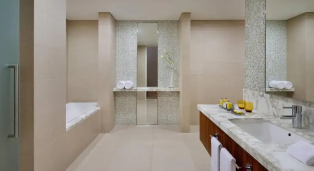 Двухместный полулюкс Marriott Hotel Downtown Abu Dhabi