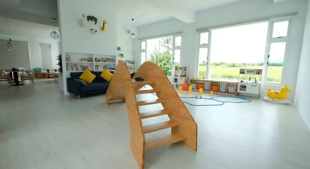 Childlike House, Забронировать Отель Отели Тайдун с парковкой, Парковка