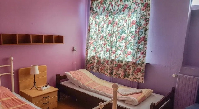 Guesthouse Tunguvegur, Забронировать Отель Отели Хёвюдборгарсвайдид с парковкой, Парковка