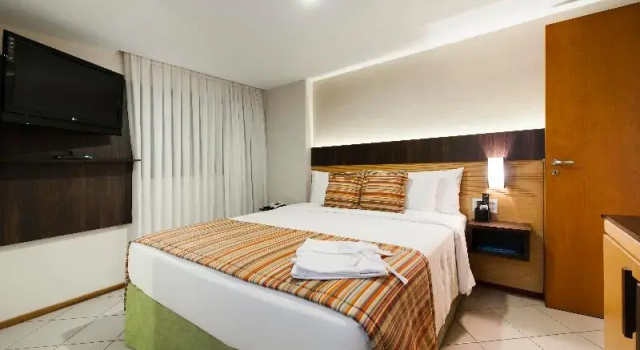 Двухместный номер Luxury с балконом Quality Suites Natal