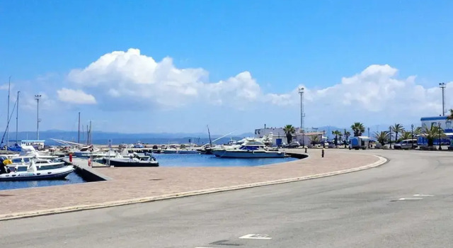 Apartment With one Bedroom in Calasetta, With Furnished Terrace and Wi