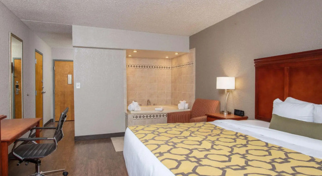 Двухместный номер Deluxe SureStay by Best Western Greenville