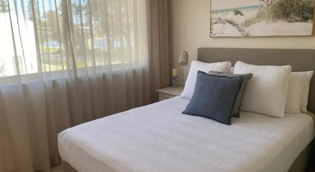 Апартаменты Deluxe The Retreat Lakeside Merimbula