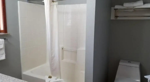 Четырёхместный номер Deluxe Stewart Lodge