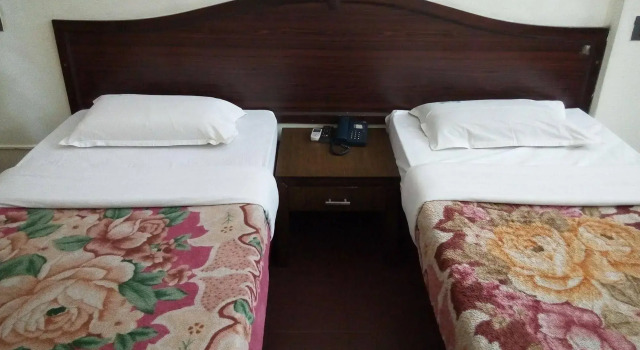 YMCA International House, Забронировать Отель Отели Коччи 3 звезды, 3*