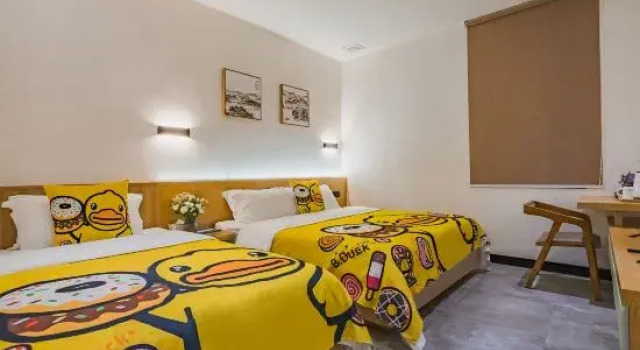 Семейный люкс Yingxiu Huaying Guesthouse
