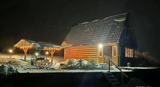 Baza Otdykha Osobennoye Mesto Aleshkiny Prudy, Reserva ahora Base turística  