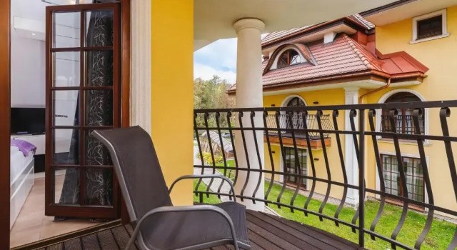 Apartament Neapol Rezydencja Sienkiewicza by Renters