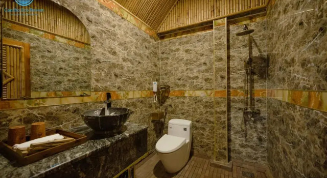 Бунгало с видом на озеро Cantho Eco Resort