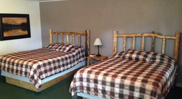 Evergreen Motel