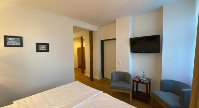 Студия Hotel Elefant