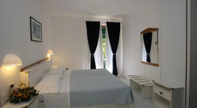 Hotel Valle Verde, Rezervovat Hotel Hotely v Elba s parkováním, Parkování