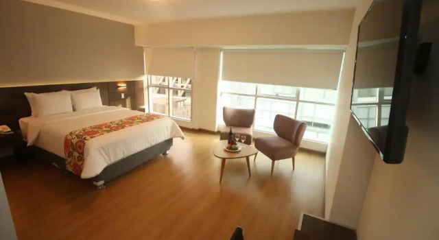 Полулюкс Hotel Britania Crystal Collection