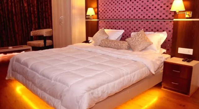 Hillcrest Country Resort, Забронировать Курортный отель Отели штата Химачал-Прадеш с завтраком, Завтраки