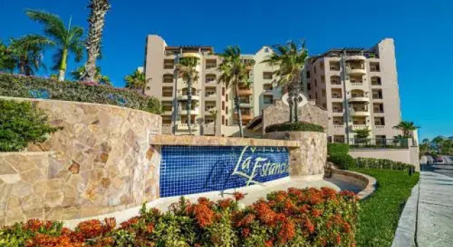 Medano Beach Villas