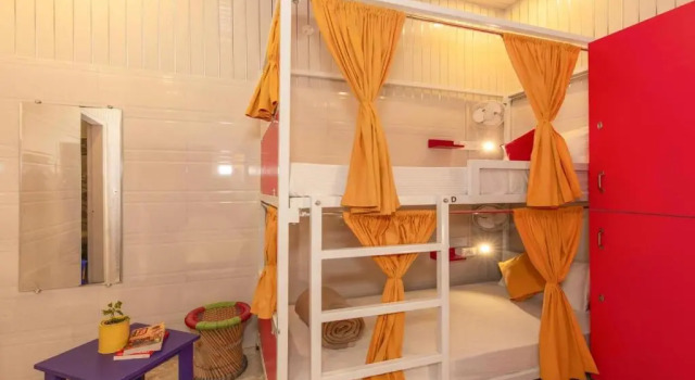 Кровать в общем номере (женский номер) Madpackers Amritsar - Hostel