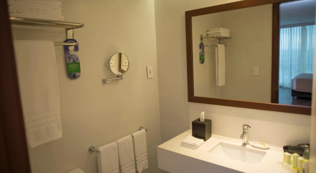 Двухместный полулюкс Holiday Inn Cúcuta by IHG