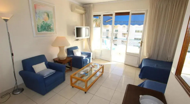Студия Superior Appartements Medicis
