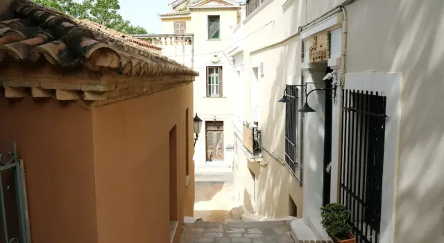 George Studio, Забронировать Отель СПА-отели Афины, рядом с Агора, SPA-услуги