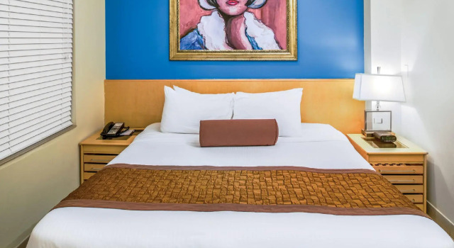 Люкс с 2 комнатами Hilton Vacation Club Crescent on South Beach Miami