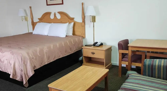 Двухместный люкс Capital O First Heritage Inn Rantoul IL I 57