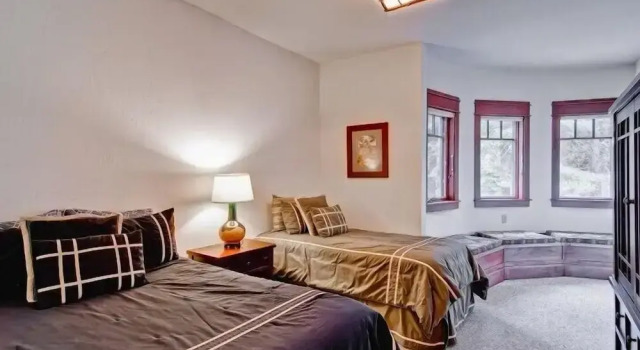Scenic Wonder Ahwahnichi Lodge 3 Bedroom, Забронировать Дом для отпуска Коттеджи Йосемити-Уэст, Коттедж