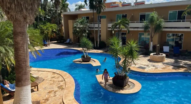 Двухместный номер Standard с видом на бассейн Tecnohotel Mérida Norte