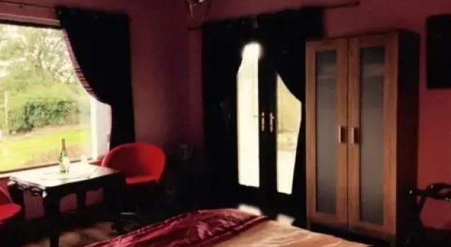 Leigh House Bed and Breakfast, Забронировать Отель Баллайрони Графство Даун