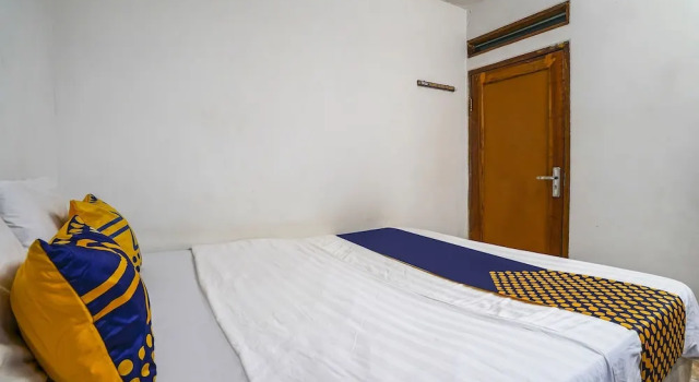 Двухместный номер Economy OYO Homes 91009 Eco Tourism Desa Cibodas Areng 4 Syariah