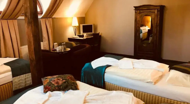 Restauracja - Hotel Mocca Doro, Book Hotel Hotels in Silesia with Breakfast, Breakfasts