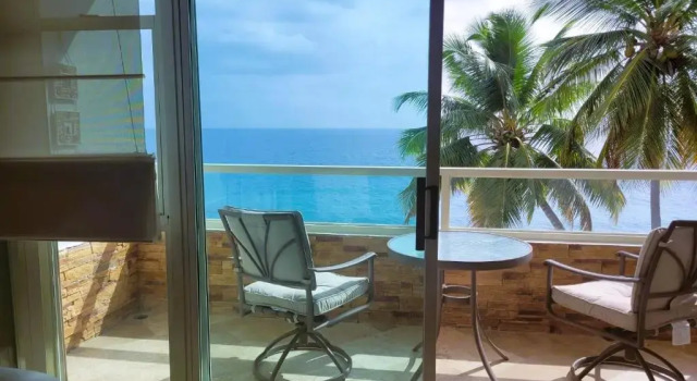 Номер Standard Beachfront 2 bdr apt with beautiful views