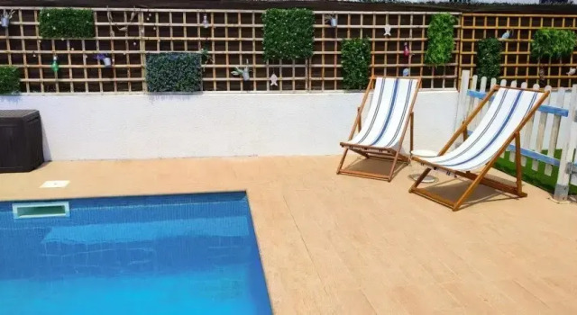 R127 - CASA MIREIA in Calafell, Забронировать Отель Калафель El Baix Penedès