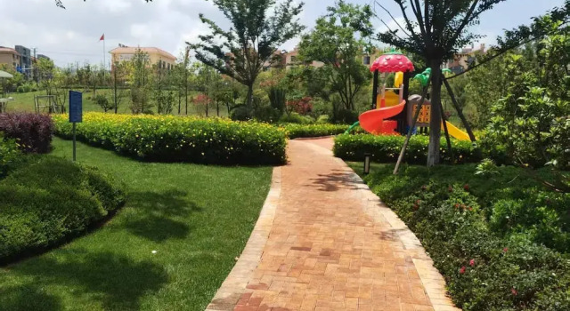 Четырёхместный номер Standard с видом на сад Four Points by Sheraton Kunming Changshui Airport