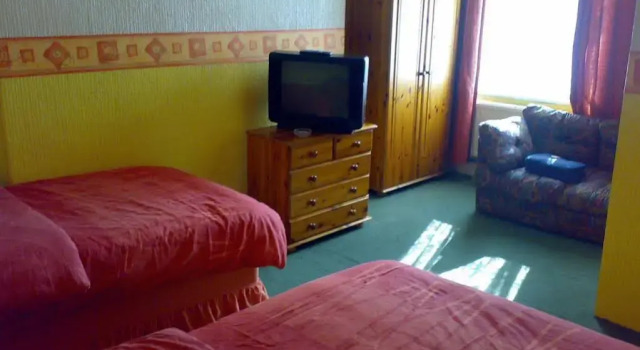 Parkview Hotel And Guest House