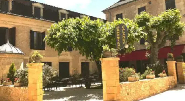 Hotel De Paris, Rezervasyon Otel Le Bugue Dodogne Valley