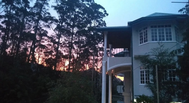 Трёхместный номер Deluxe с видом на окрестности Panorama Green View Hotel Nuwara Eliya