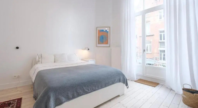Cosy and Modern 2 bedrooms flat near Châtelain and Brugmann, Prenota Hotel Hotel a Flanders con parcheggio, Parcheggio