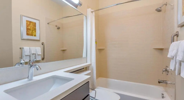 Люкс Candlewood Suites Bethlehem South by IHG