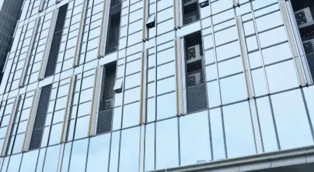 Autumn Thoughts High-Rise Scenic Administrative Apartment