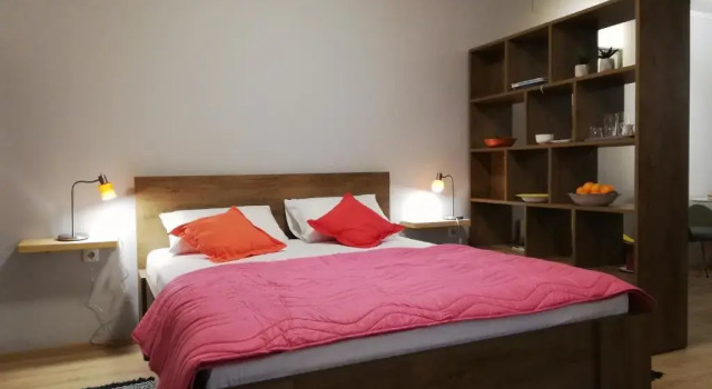 Студия ZeMoon Apartment