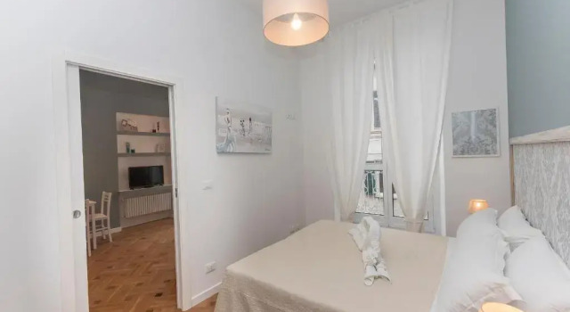 Homes in Genoa, Забронировать Отель Бизнес-отели Генуи, рядом с Театр Карло Феличе, 4* 5*