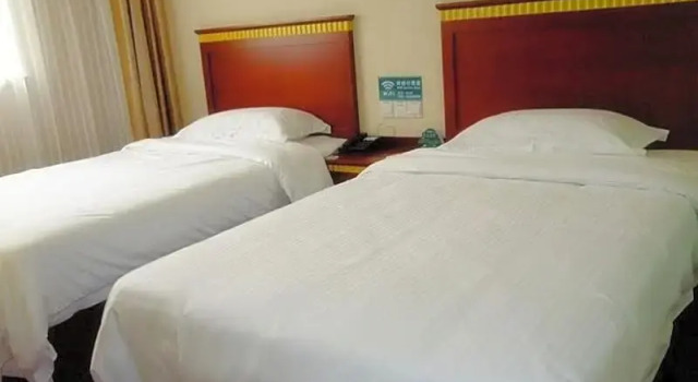 Номер Business GreenTree Inn Jiujiang Shili Road Business Hotel