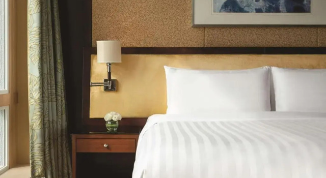 Двухместный номер Deluxe с видом на реку Shangri-La Chengdu