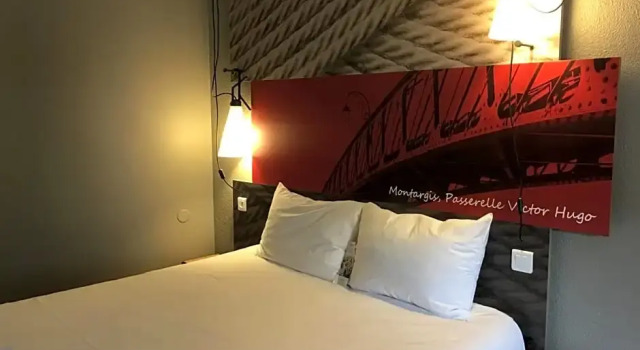 Номер Standard ibis Montargis