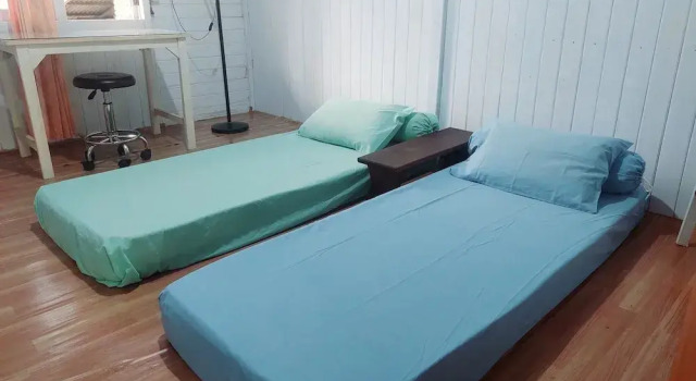 Chrisma Bed and Breakfast, Prenota Hotel Hotel economici a Sulawesi